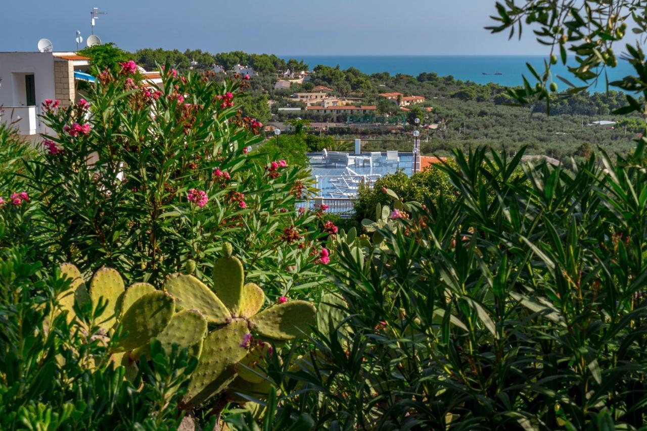 Villaggio Passo Dell'Arciprete Vieste Bagian luar foto