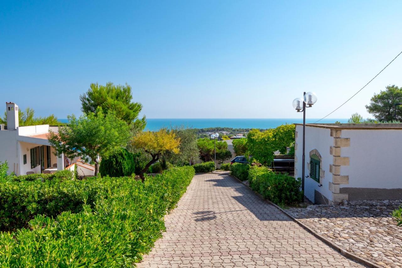 Villaggio Passo Dell'Arciprete Vieste Bagian luar foto
