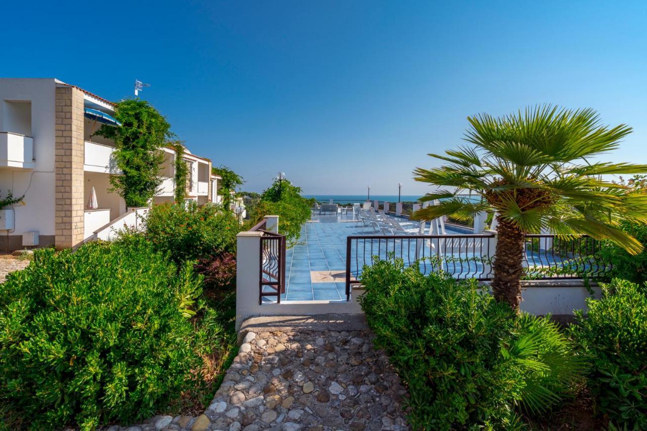 Villaggio Passo Dell'Arciprete Vieste Bagian luar foto
