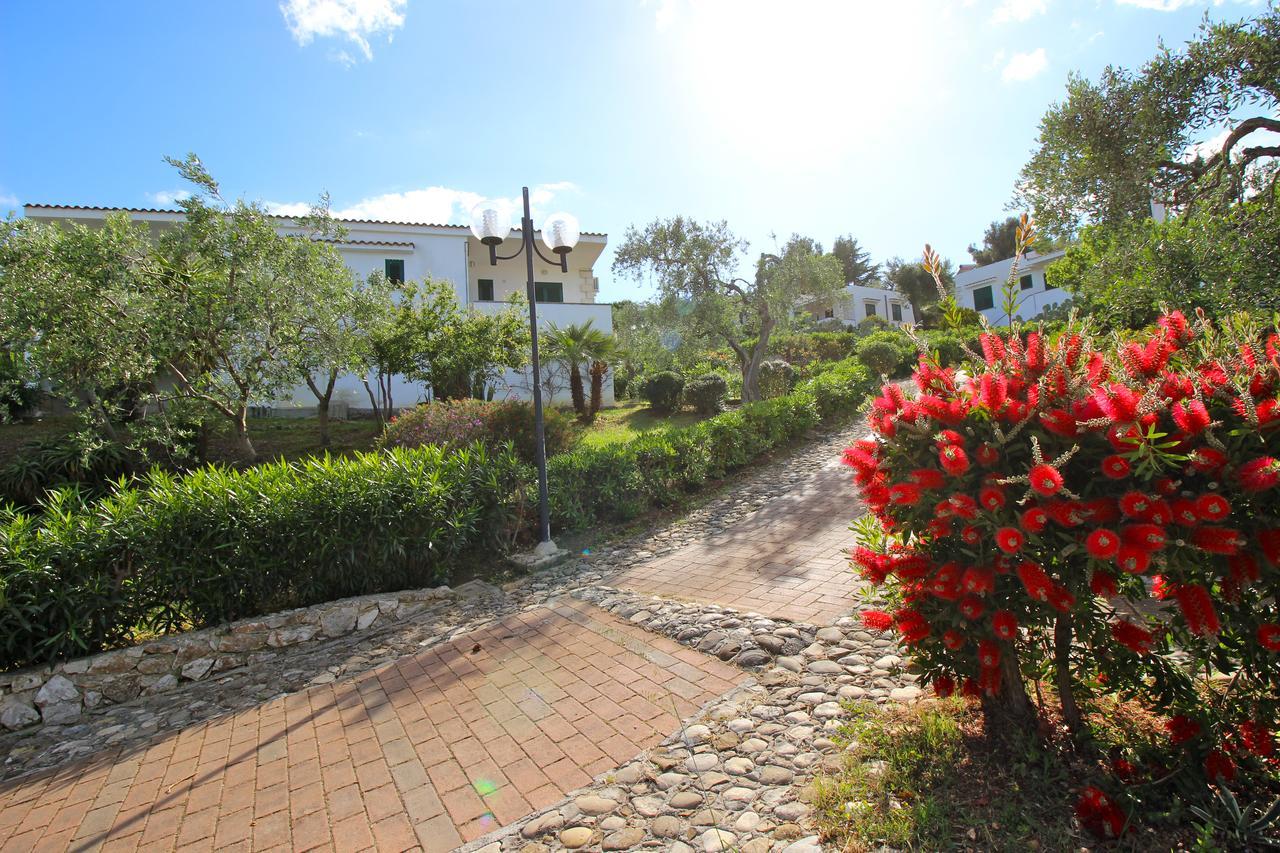 Villaggio Passo Dell'Arciprete Vieste Bagian luar foto
